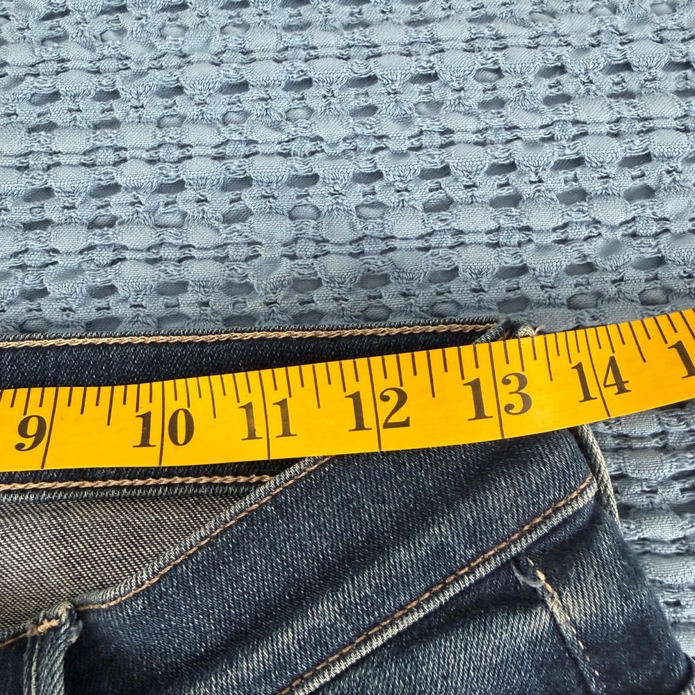 MOTHER Women's Dark Wash Ankle Cropped Jeans - Indigo - Picture 12 of 14